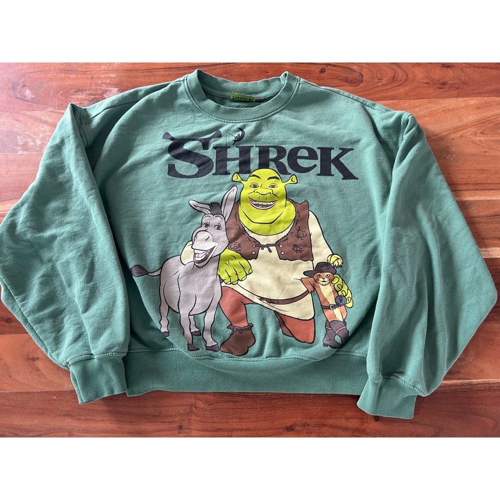 Dreamworks Shrek Graphic Sweatshirt Green Crewneck Donkey Puss in Boots Small
